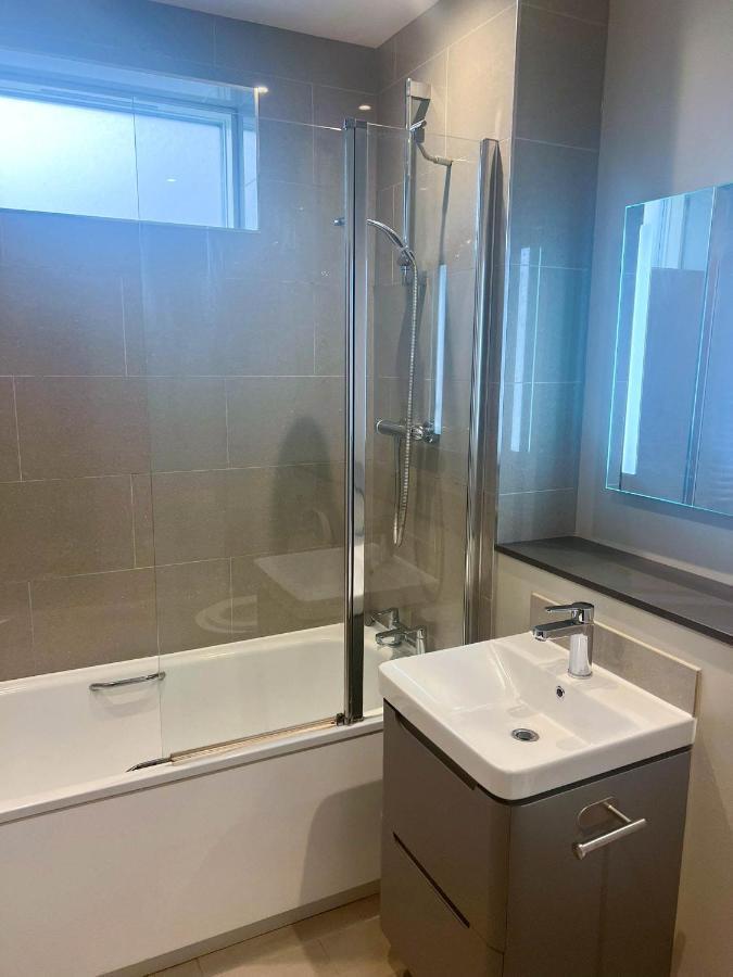 Spacious Clapham Apartments 伦敦 外观 照片