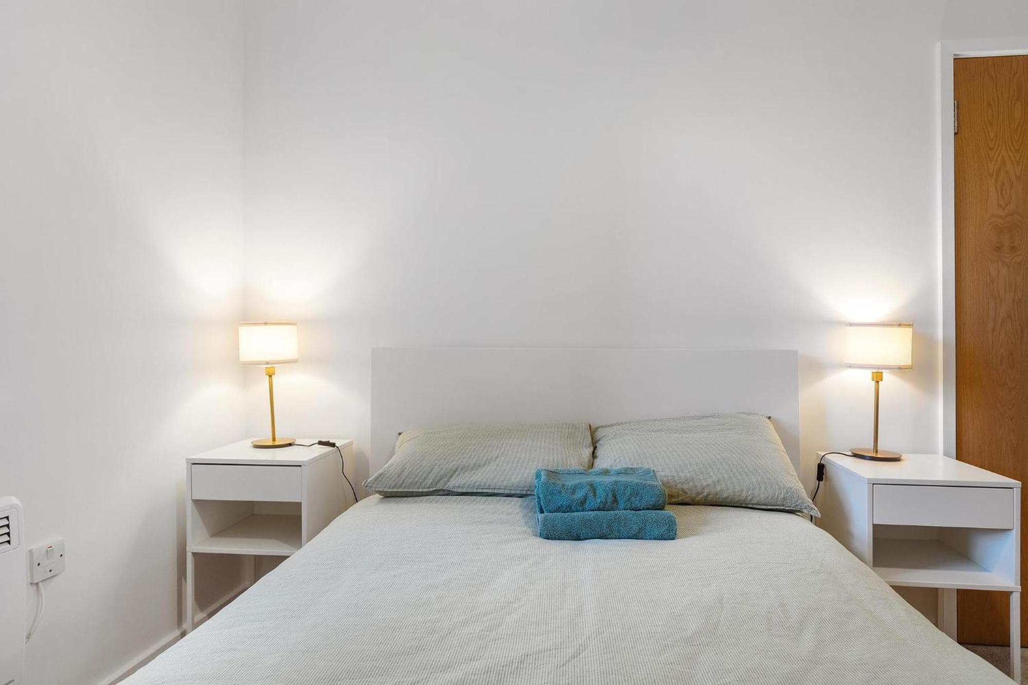 Spacious Clapham Apartments 伦敦 外观 照片