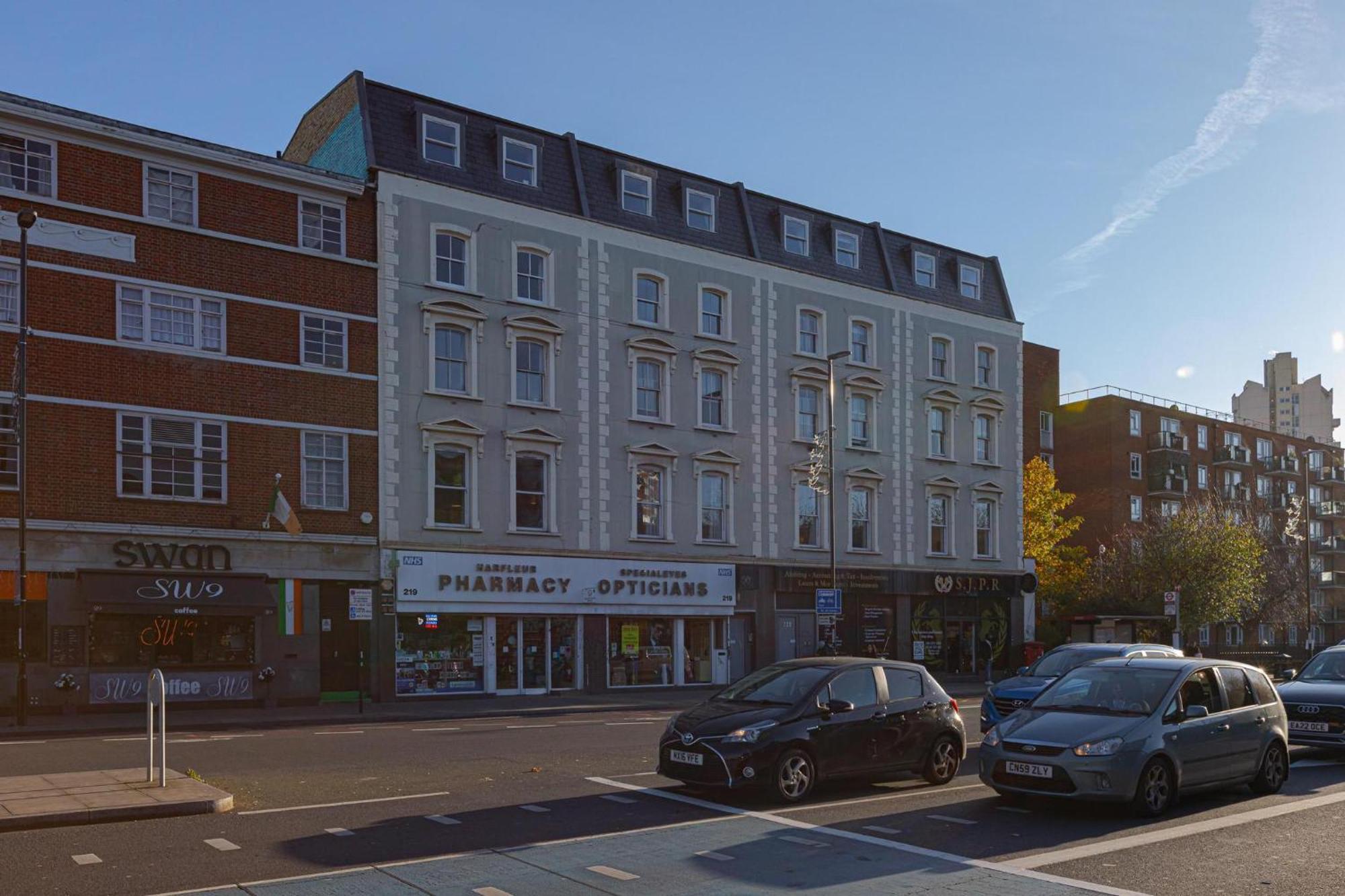 Spacious Clapham Apartments 伦敦 外观 照片